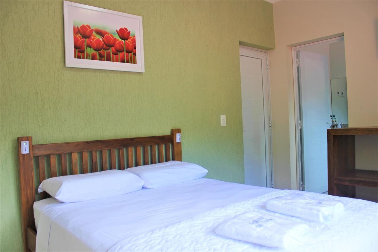 Hotel Residencial Aguas De Bare à Sao Sebastiao  Extérieur photo